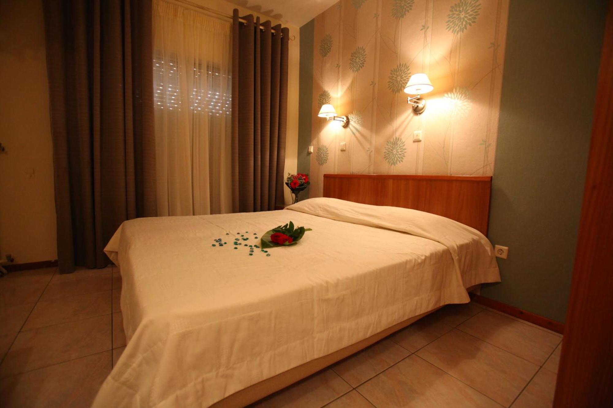 Aparthotel Nikos House Nikiti  Habitación foto